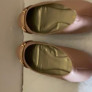 Coach leather pink shoes size 8